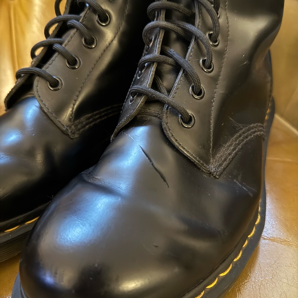 Dr. Martens 1460 Smooth Leather Boots (Men’s 10) - Picture 6 of 7